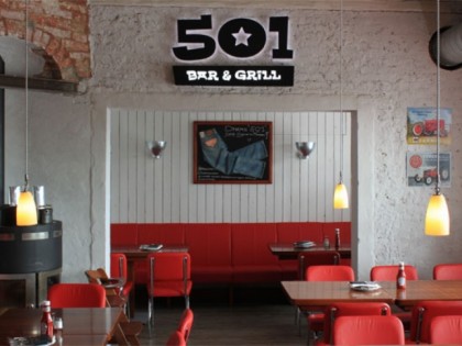 照片: 501 Bar&amp;amp;Grill